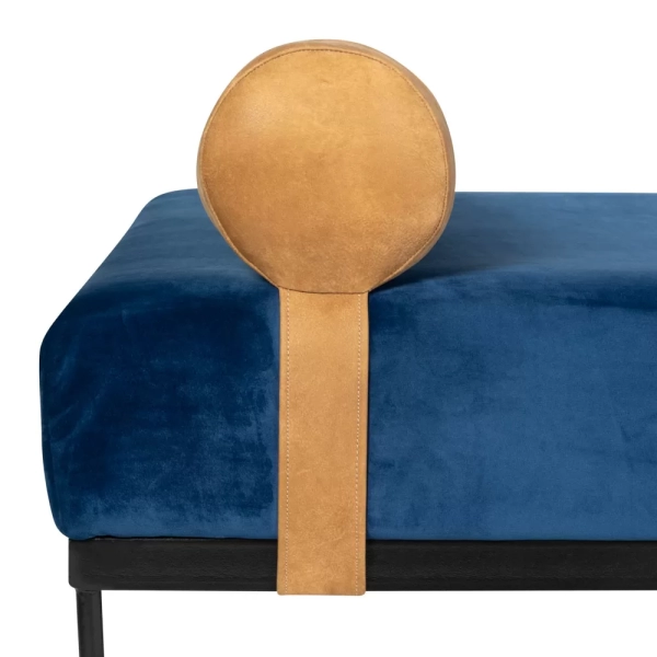 Daybed E-commerce image by product photographers Alter Image C