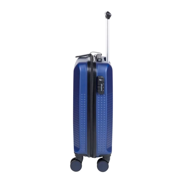 Suitcase photograph by packshot photographers Alter Image B